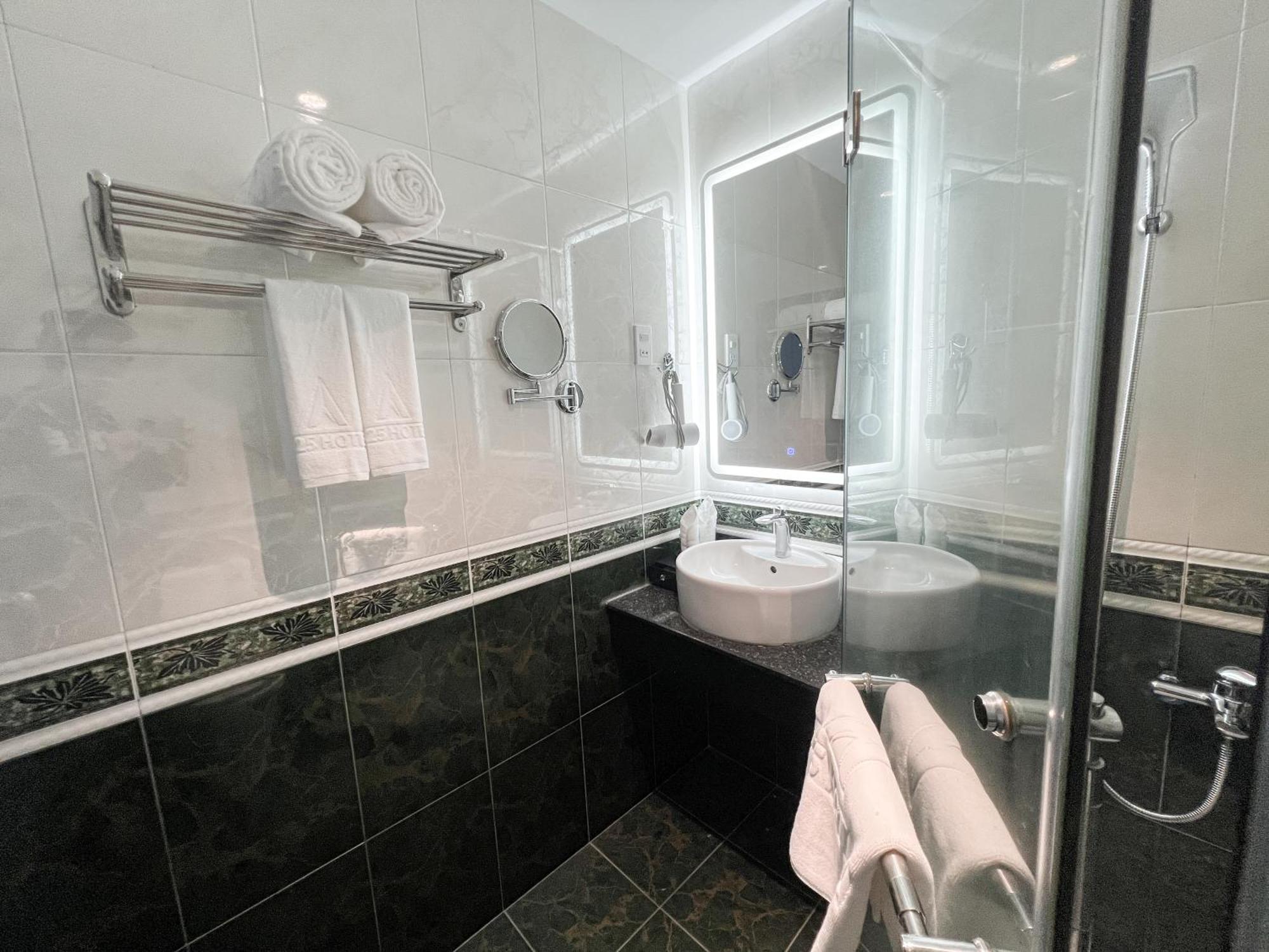 A25 Hotel - 277 Le Thanh Ton Ho Si Minh-város Kültér fotó